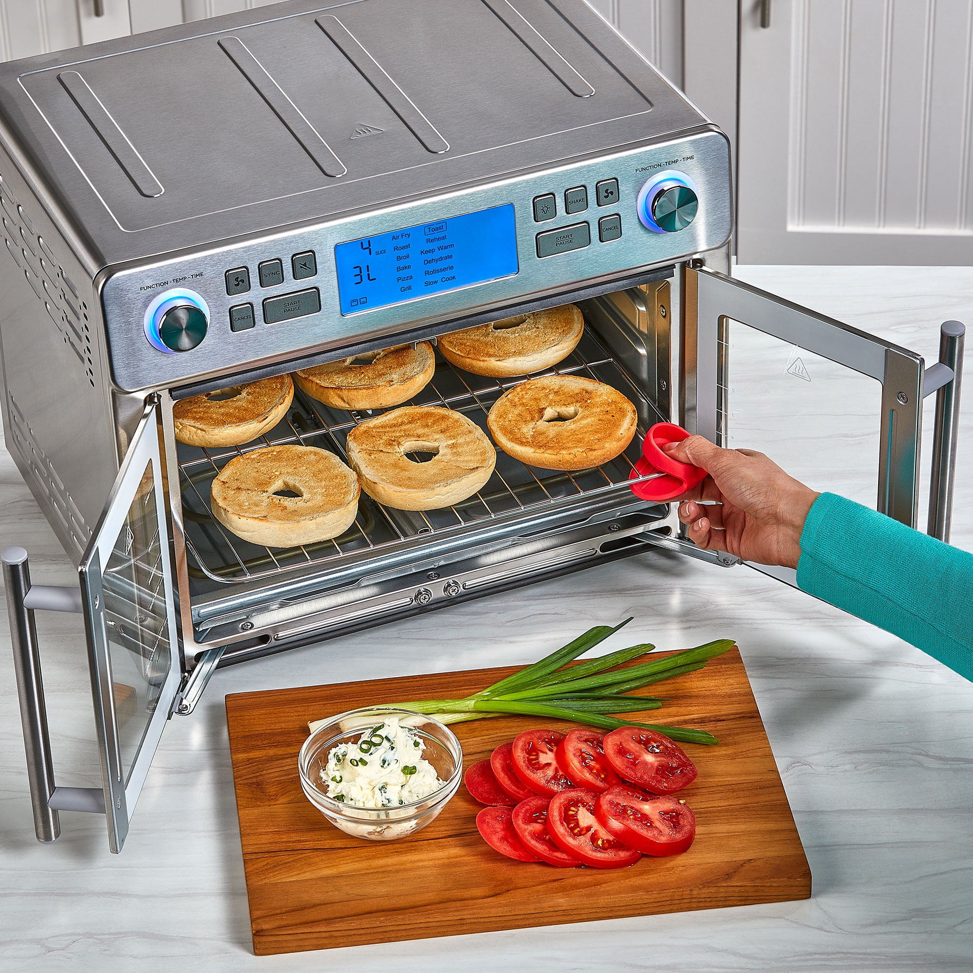 EMERIL LAGASSE DUAL-ZONE 360 AIRFRYER OVEN™ COMBO WITH FRENCH DOOR, 25 QT