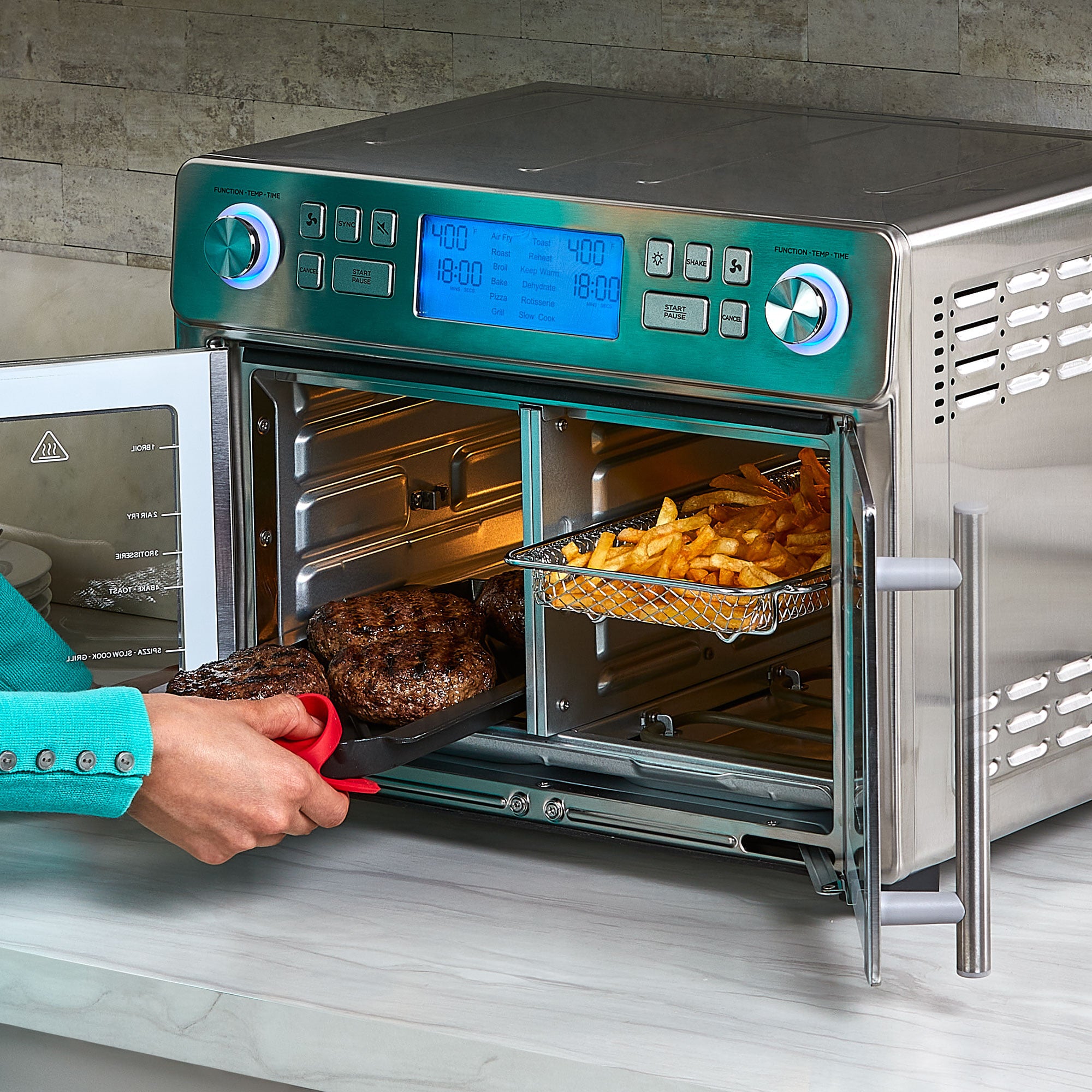 EMERIL LAGASSE DUAL-ZONE 360 AIRFRYER OVEN™ COMBO WITH FRENCH DOOR, 25 QT